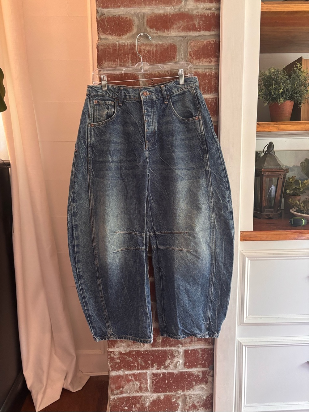 Good Luck Barrel Jeans